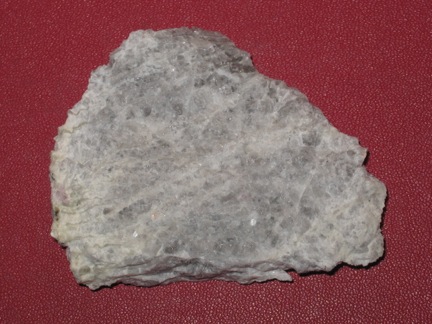 Massive white crystalline Pollucite