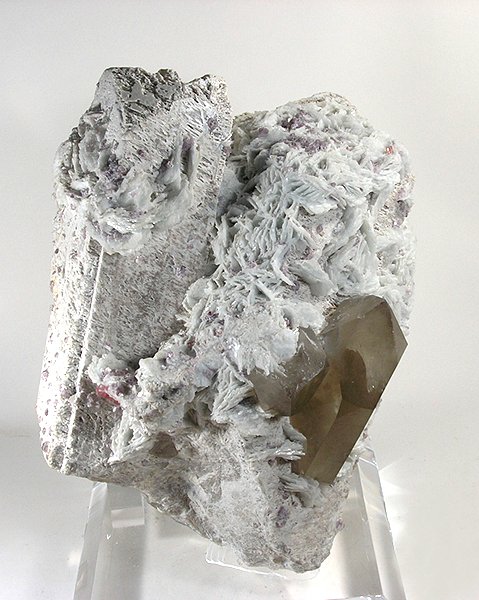 Albite on Microcline with Quartz and Lepidolite - 25.0 cm - photograph from Rob Lavinsky, iRocks.com